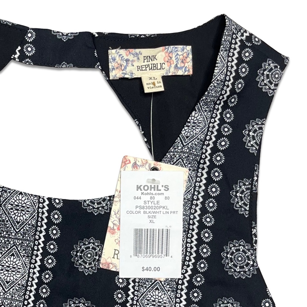 Pink Republic Black and White Keyhole Back Boho Line Print Dress - Picture 3 of 6